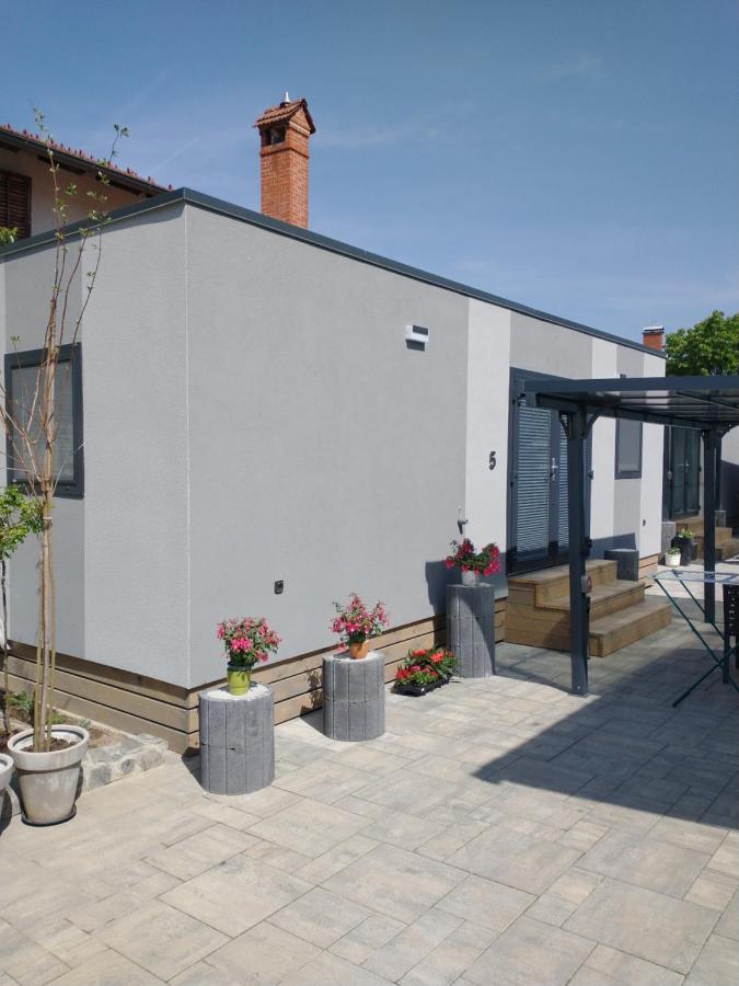 Drevi Apartment *